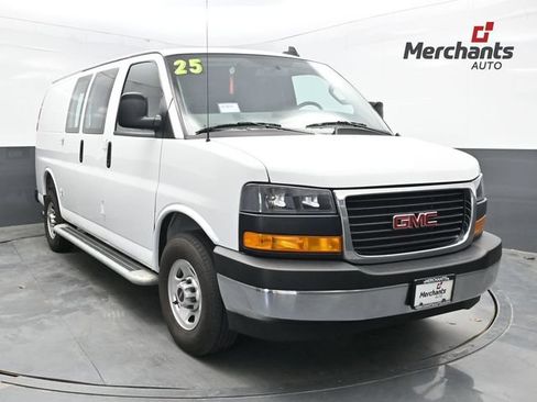 Used 2025 GMC Savana 2500 w/ Driver Convenience Package RWD image 1