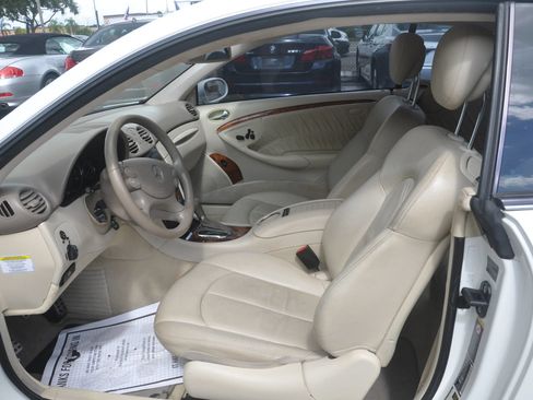 Used 2006 Mercedes-Benz CLK 350 Coupe image 15