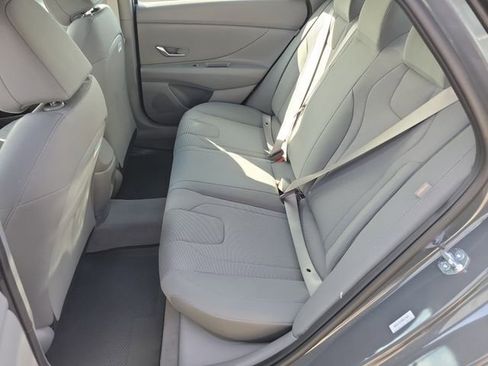 New 2026 Hyundai Elantra SE image 19