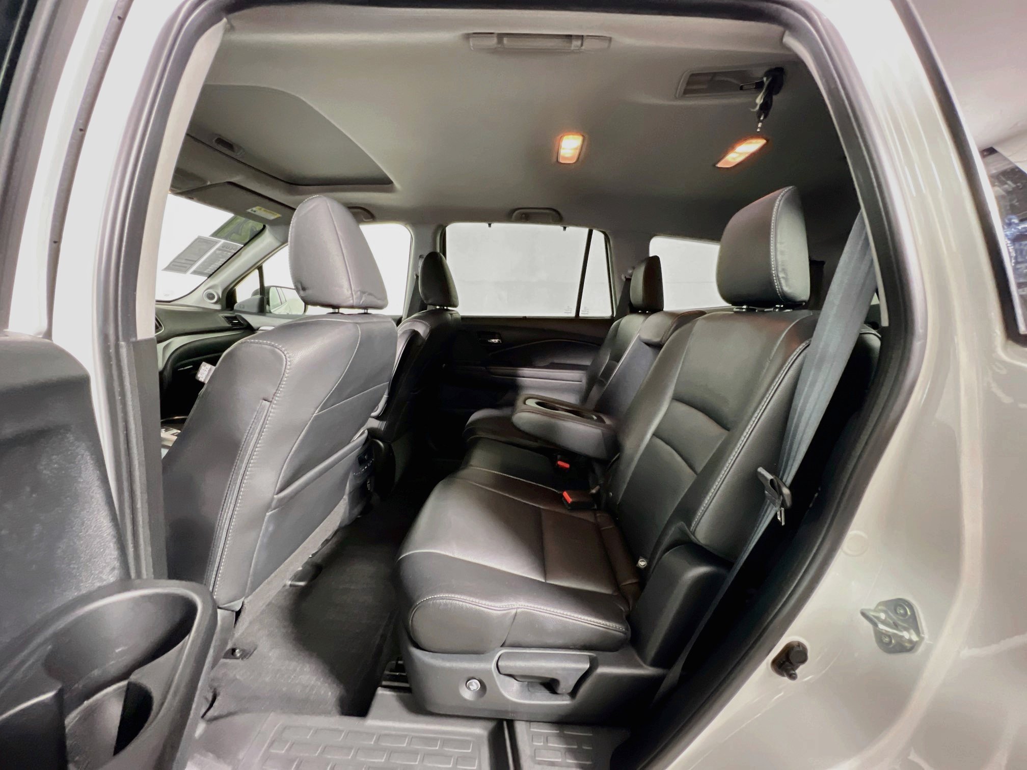Used 2021 Honda Pilot Special Edition image 29