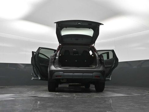 Used 2026 Nissan Kicks SV w/ Interior Electronics Package FWD image 30