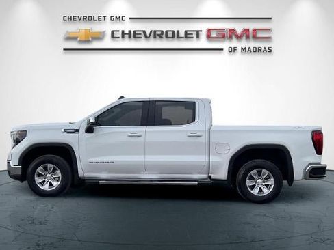 New 2026 GMC Sierra 1500 SLE w/ Preferred Package image 6