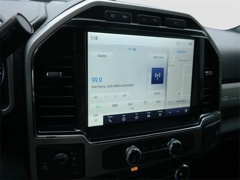 Used 2022 Ford F350 Lariat w/ Chrome Package image 19