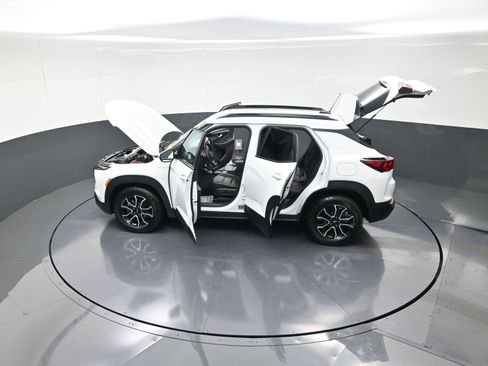 Used 2024 Chevrolet TrailBlazer ACTIV image 15