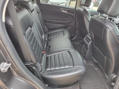 Used 2020 Ford Edge SEL AWD/4WD image 12