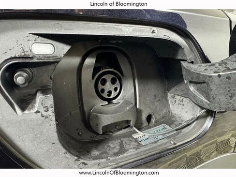 Used 2023 Volkswagen ID.4 Pro S RWD image 25