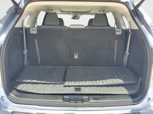 Used 2022 Toyota Highlander Platinum FWD image 9
