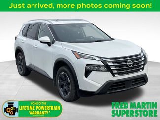 Used 2025 Nissan Rogue SV w/ SV Premium Package video 1