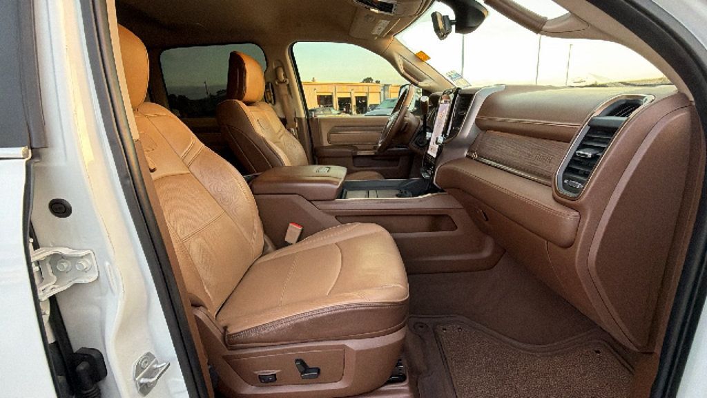 Used 2022 RAM 2500 Limited AWD/4WD image 31