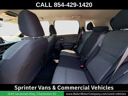 Used 2023 Nissan Rogue SV AWD/4WD image 26