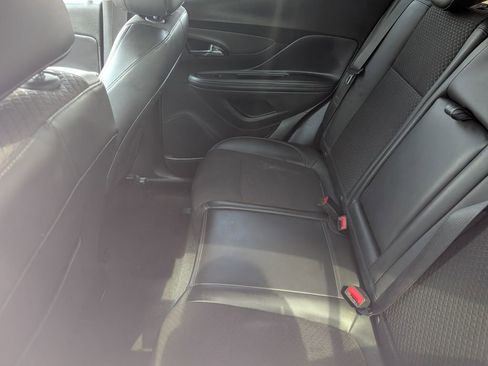 Used 2020 Buick Encore Preferred image 7