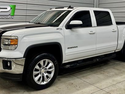 Used 2015 GMC Sierra 1500 SLE w/ Carbon-22 Edition
