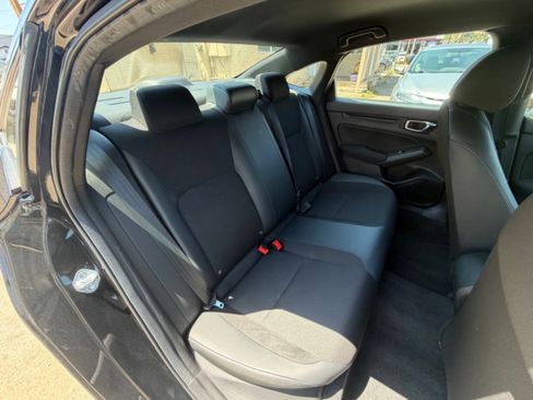 Used 2024 Honda Civic Sport image 9