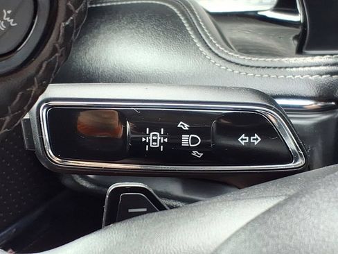 Used 2023 Lincoln Corsair AWD image 23