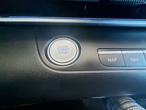Certified 2025 Hyundai Elantra Sport FWD image 36