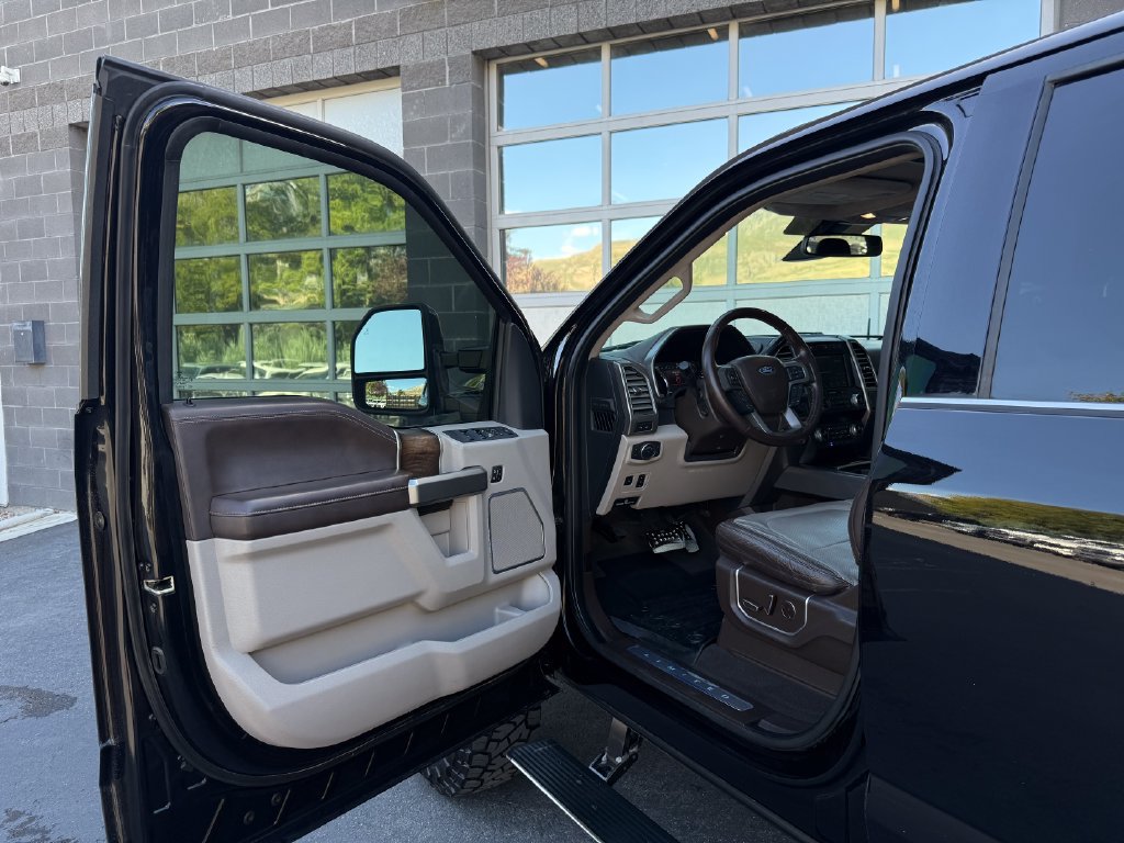 Used 2019 Ford F350 Limited w/ FX4 Off-Road Package AWD/4WD image 17