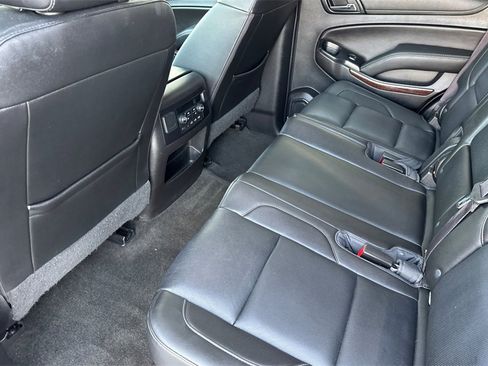 Used 2017 GMC Yukon SLT w/ Open Road Package image 5