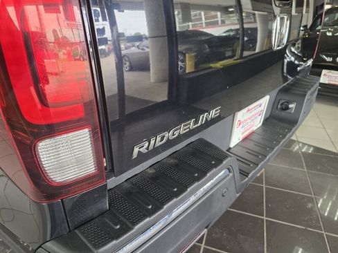 Used 2017 Honda Ridgeline RTL-E image 34