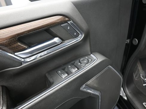 Used 2024 Chevrolet Silverado 3500 LT image 13