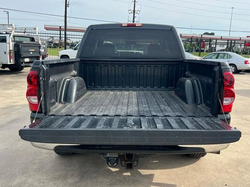 Used 2004 Chevrolet Silverado 1500 LS RWD image 26