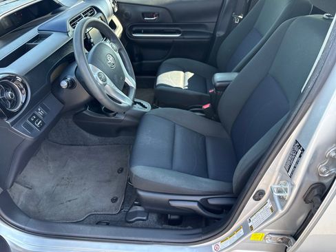 Used 2015 Toyota Prius C Two FWD image 10