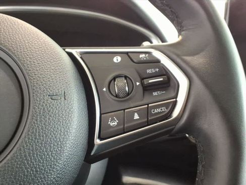 Used 2025 Acura MDX SH-AWD image 15