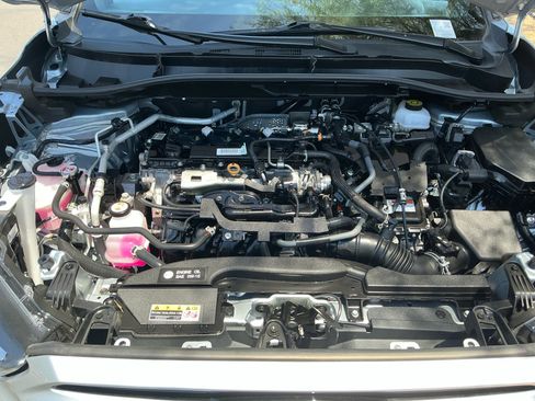 Used 2025 Toyota Corolla Cross AWD Hybrid image 21