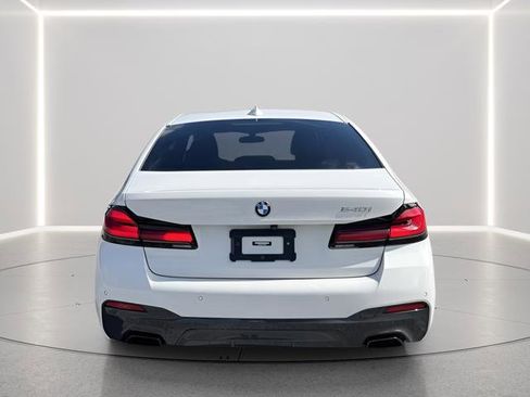 Used 2022 BMW 540i w/ M Sport Package image 3