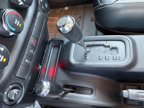 Used 2014 Jeep Wrangler Sport image 25