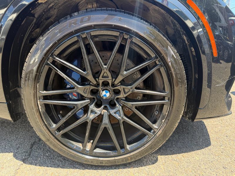 Used 2021 BMW X5 M Competition w/ Premium Package AWD/4WD image 19