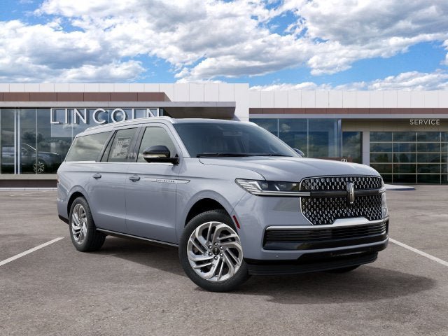 New 2027 Lincoln Navigator L Reserve AWD/4WD image 1