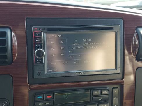 Used 2006 Ford F250 Lariat image 21