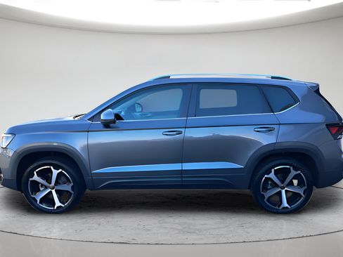 New 2025 Volkswagen Taos SEL AWD/4WD image 6
