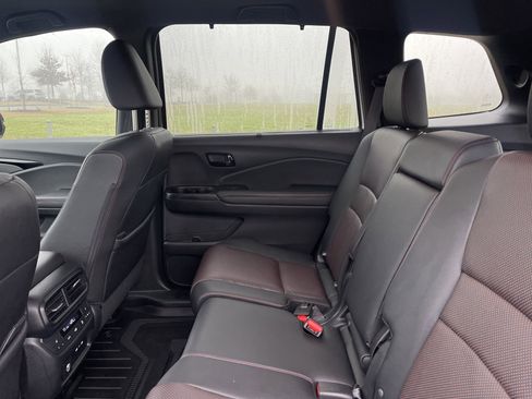 Certified 2024 Honda Passport Black Edition image 26