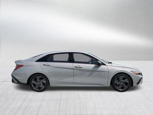 New 2026 Hyundai Elantra Sport FWD image 15