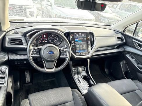 Used 2023 Subaru Ascent Premium w/ Convenience Package image 11