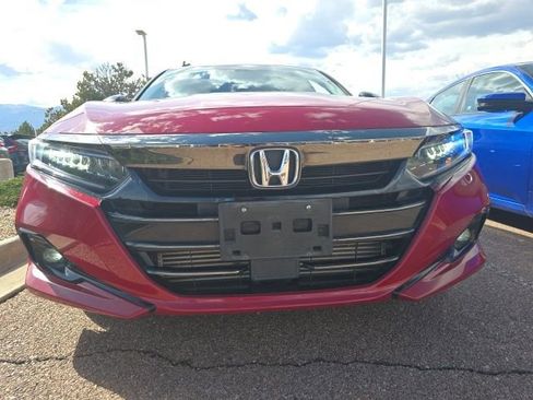 Used 2021 Honda Accord Sport image 2