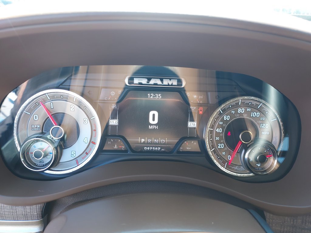 Used 2022 RAM 2500 Limited AWD/4WD image 18