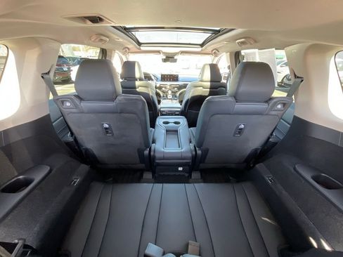 Certified 2023 Acura MDX SH-AWD image 24