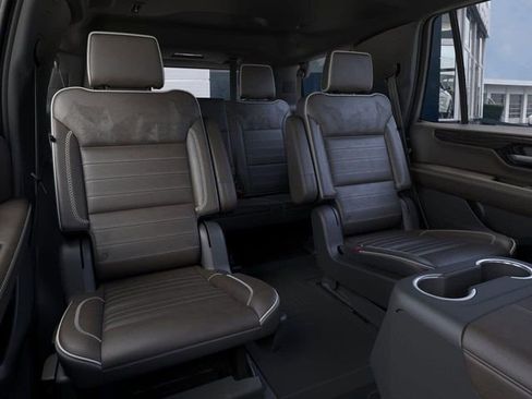 New 2026 GMC Yukon Denali Ultimate image 17