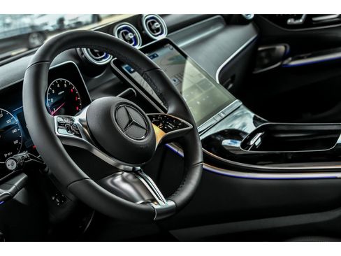New 2026 Mercedes-Benz GLC 300 4MATIC image 10