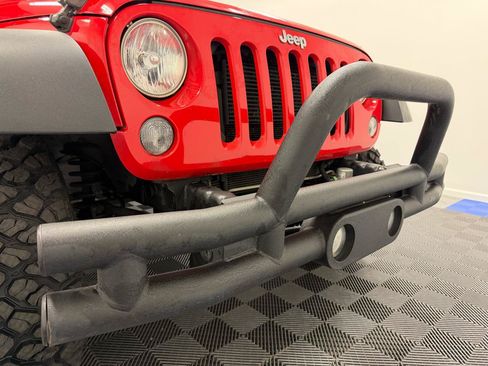 Used 2015 Jeep Wrangler Unlimited Sport w/ Quick Order Package 24S AWD/4WD image 31