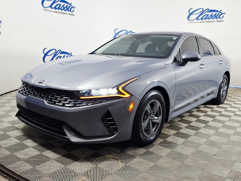 Used 2021 Kia K5 LX FWD image 3