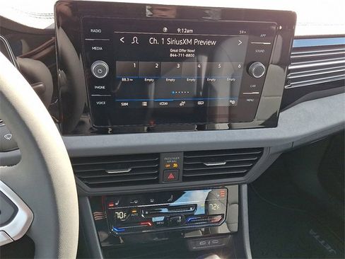 New 2026 Volkswagen Jetta SE image 9