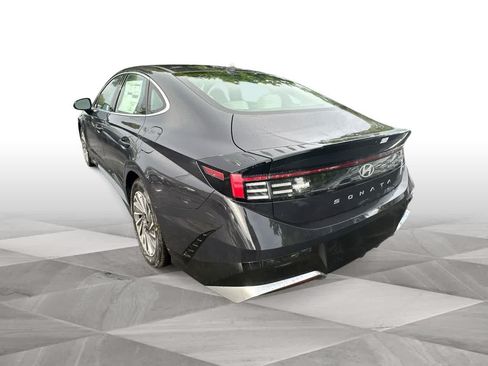 Used 2025 Hyundai Sonata SEL FWD image 6