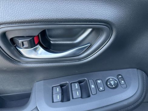 New 2026 Honda HR-V LX image 15