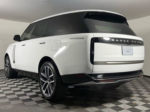 New 2026 Land Rover Range Rover SE image 4