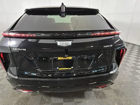 Used 2024 Cadillac Lyriq Sport RWD image 3