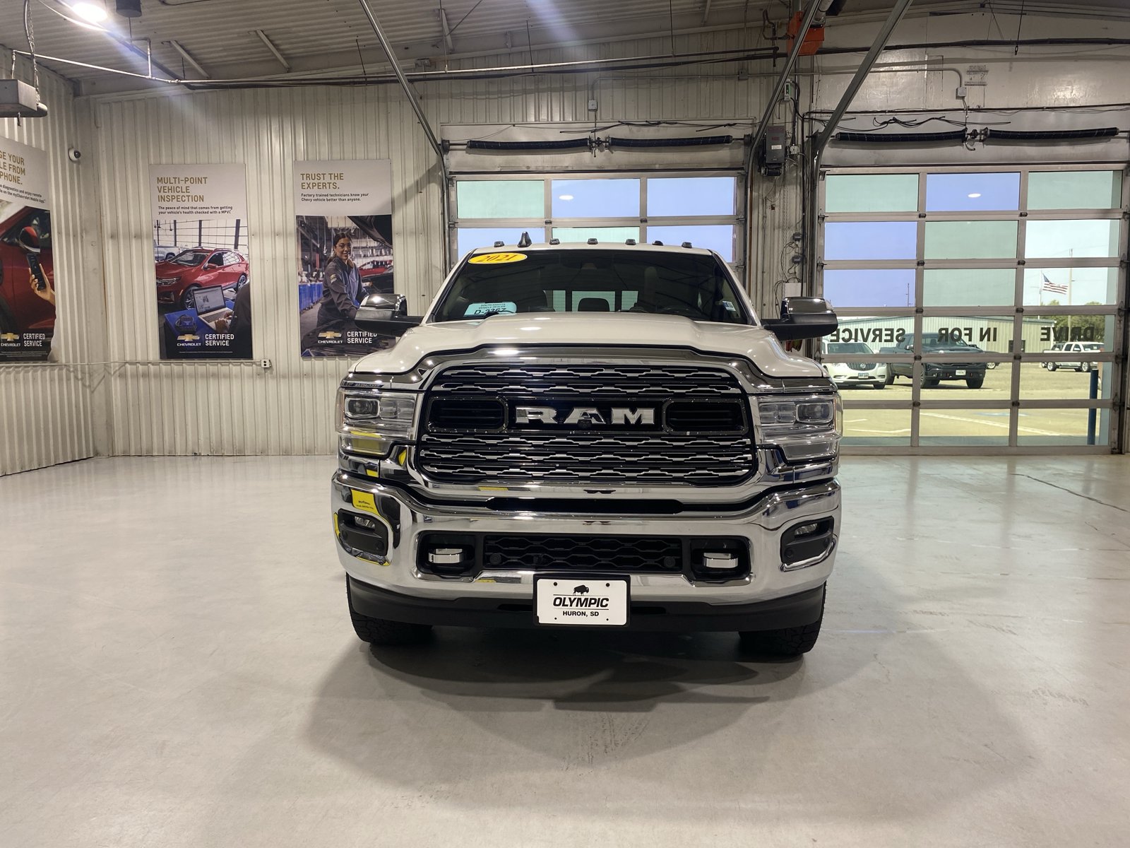 Used 2021 RAM 3500 Limited AWD/4WD image 3