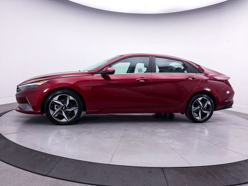 Used 2023 Hyundai Elantra Limited FWD image 40
